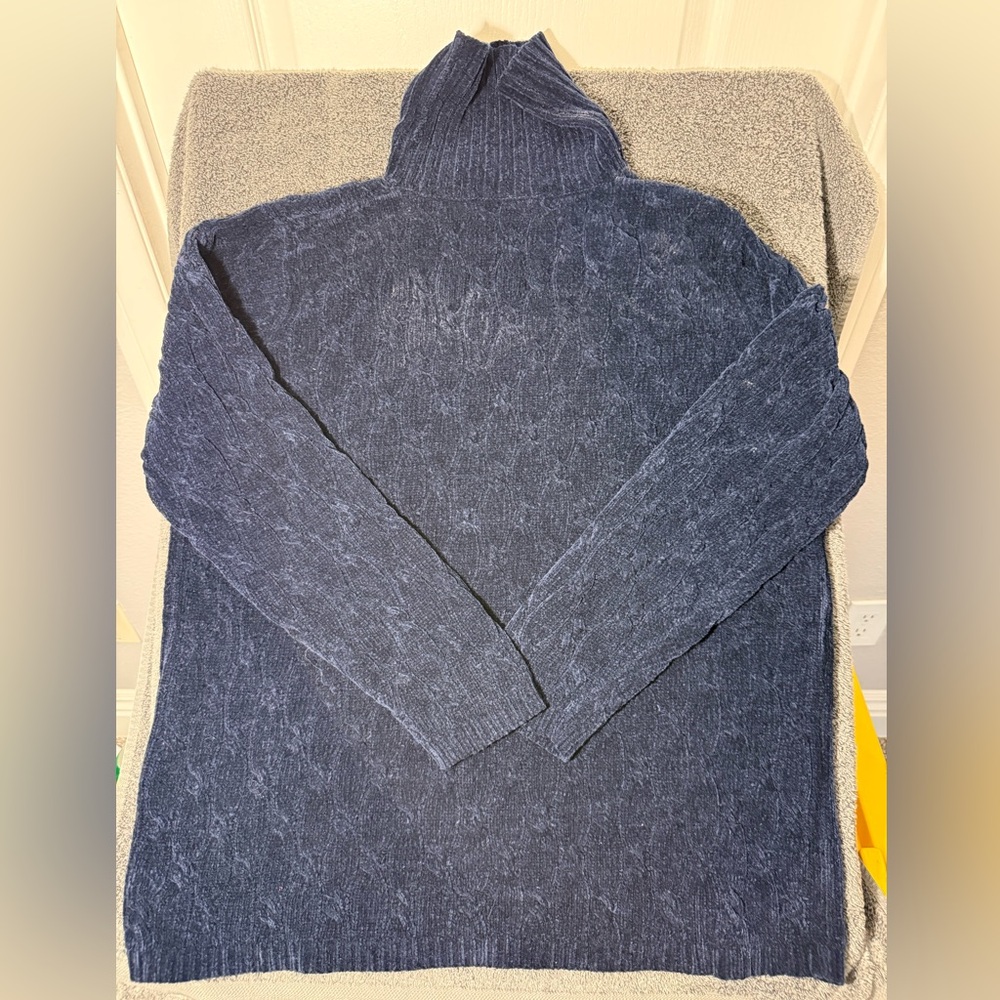 Valerie Stevens Chenille Turtleneck Sweater in‎ Deep Blue